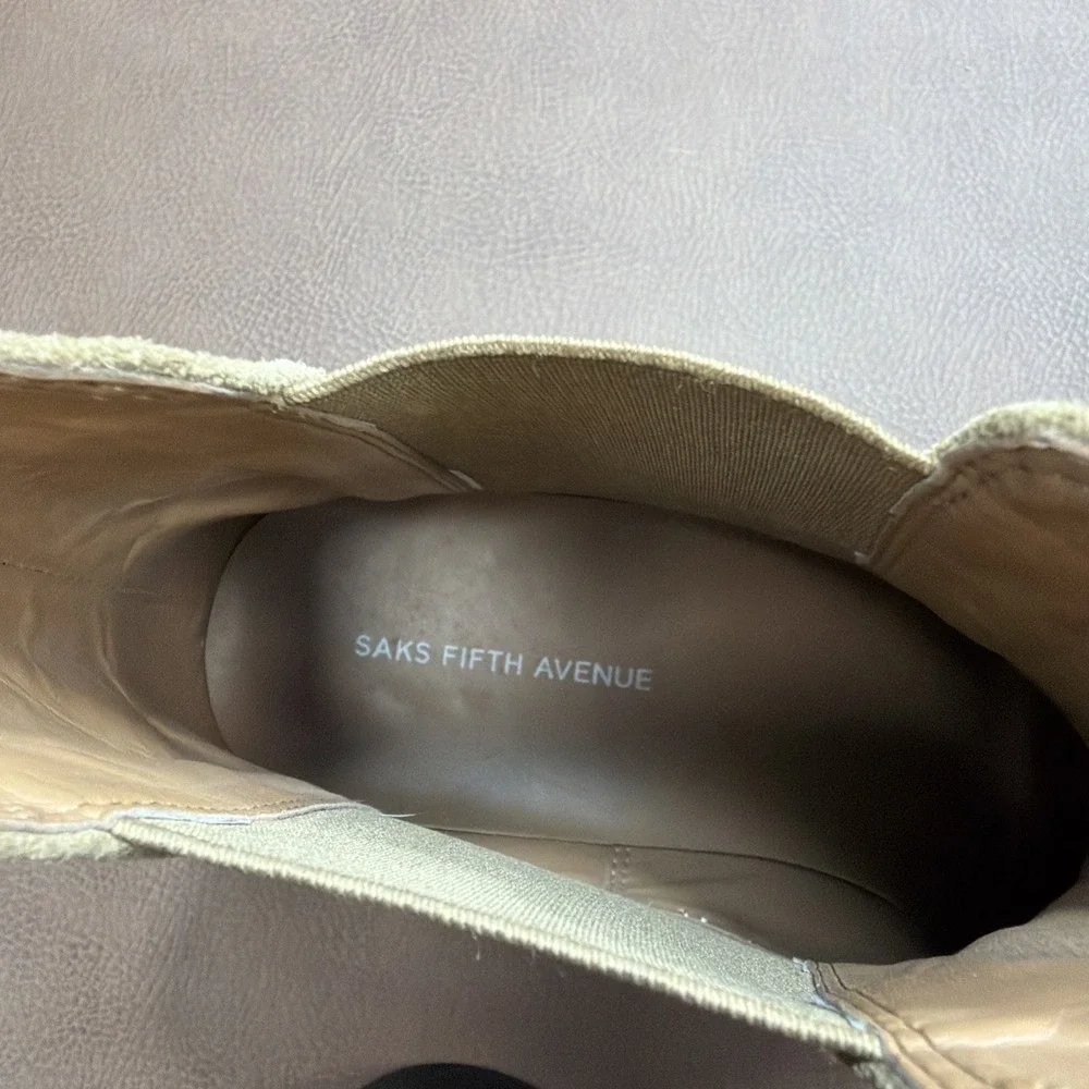 Saks Fifth Avenue 